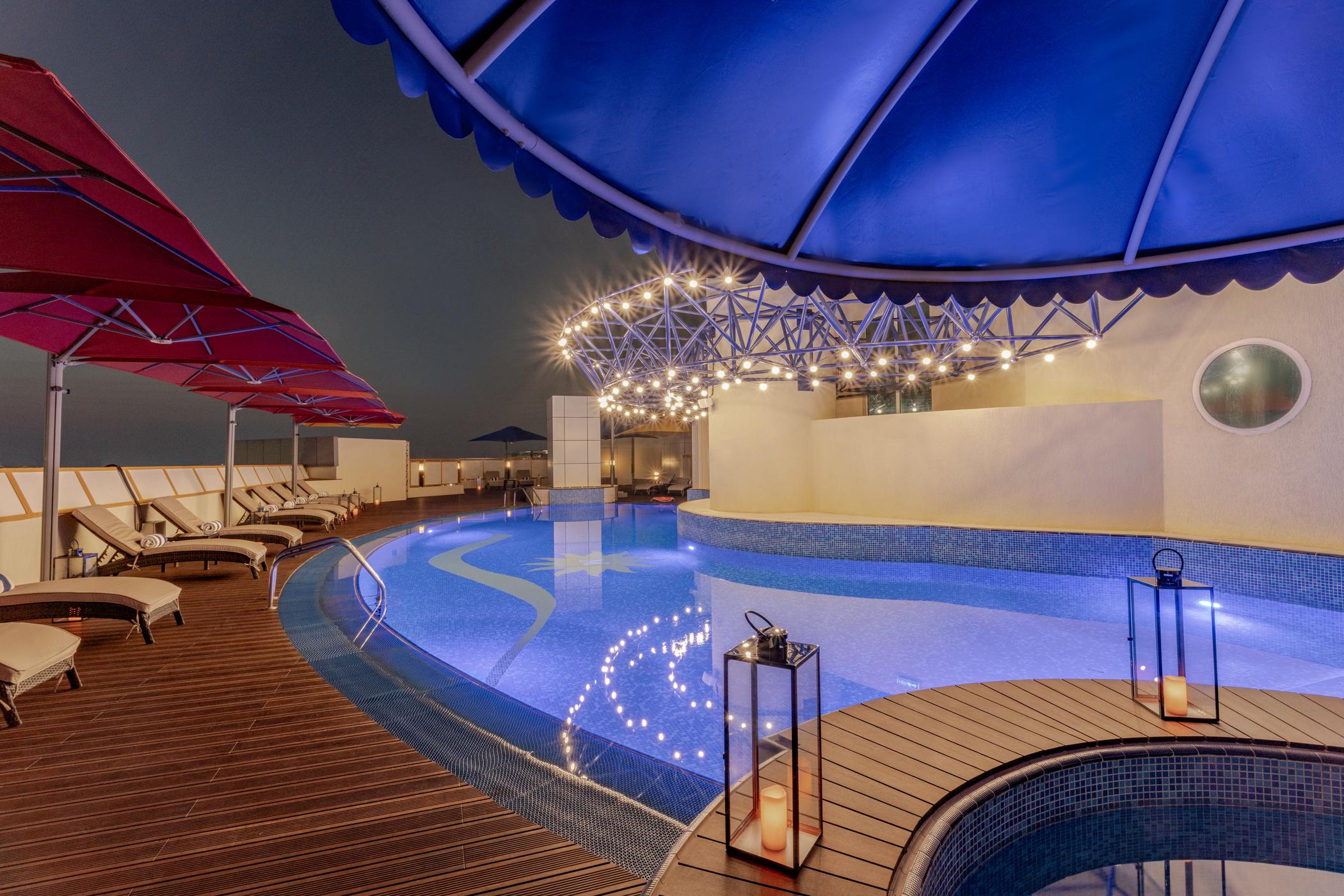 Leva Hotel Mazaya Centre Dubai Eksteriør bilde
